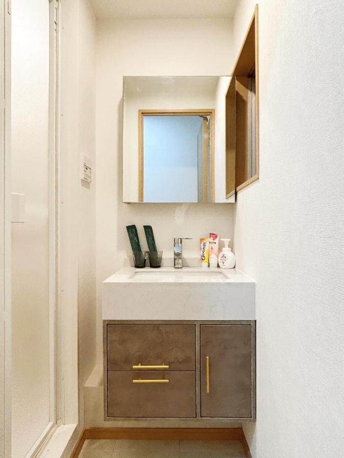 Tokyo Louis House In Ueno Area Close To Jr Yamanote Line & Metro Ginza Line Walk To Ueno Park And Ameyoko Exterior photo
