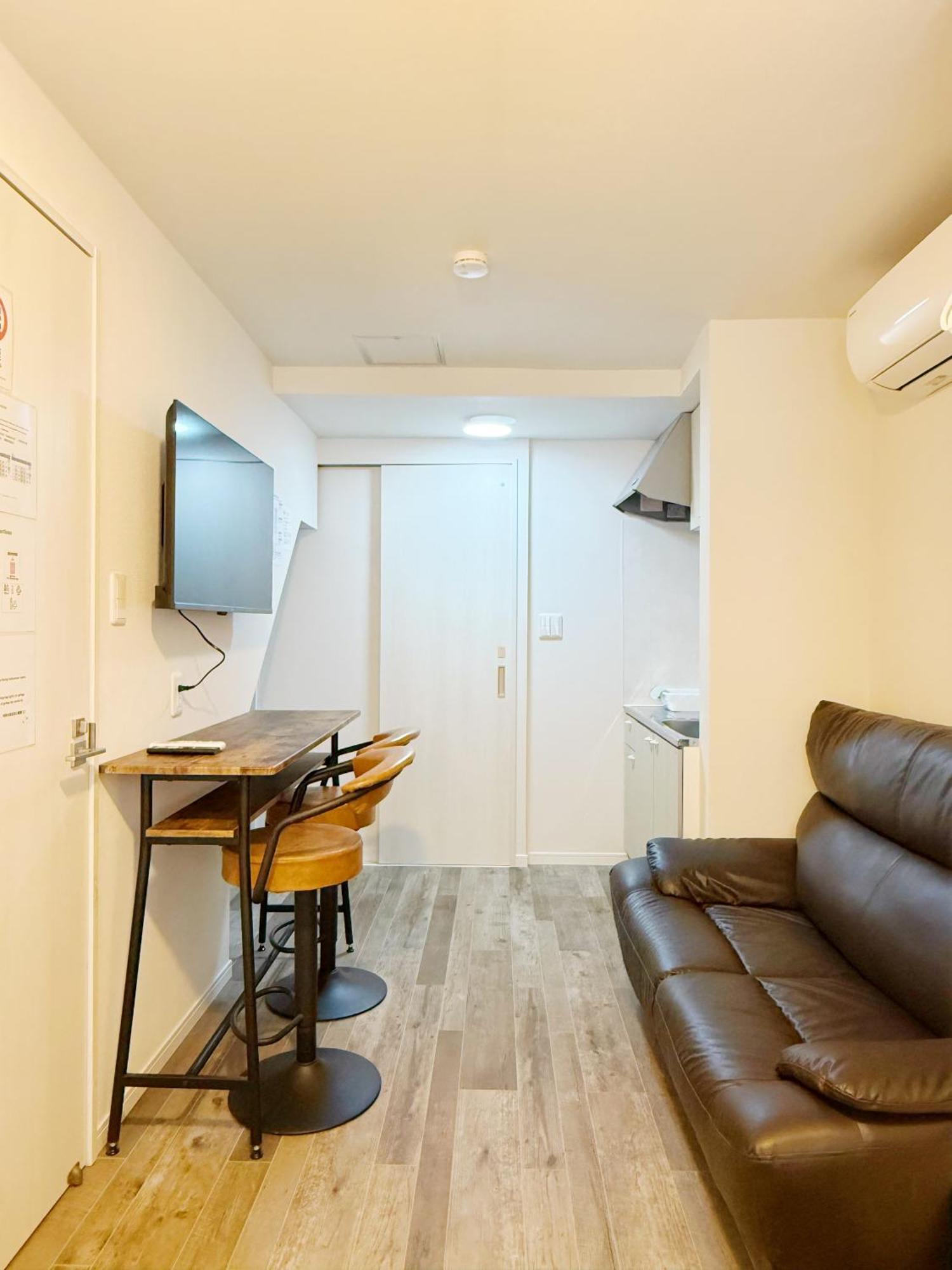 Tokyo Louis House In Ueno Area Close To Jr Yamanote Line & Metro Ginza Line Walk To Ueno Park And Ameyoko Exterior photo